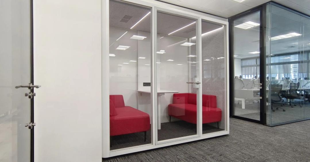 Turn Wasted Space into Productive Power: Smarter Ways to Maximize Your Workspace