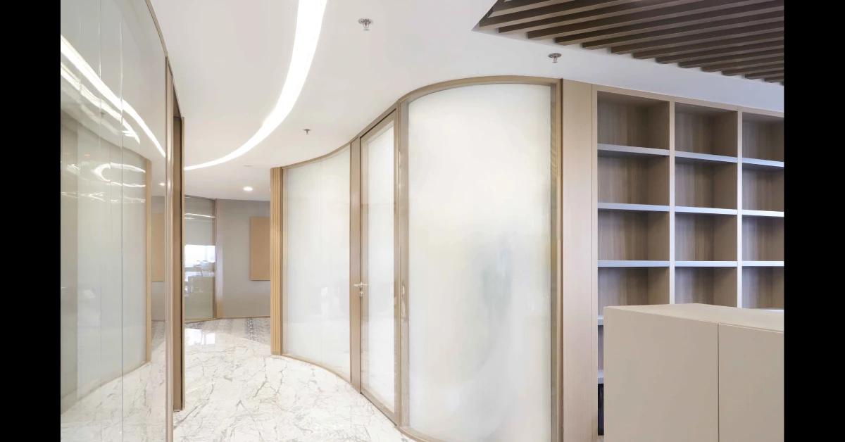 Designing Visual Privacy in Modern Glass Partition Systems