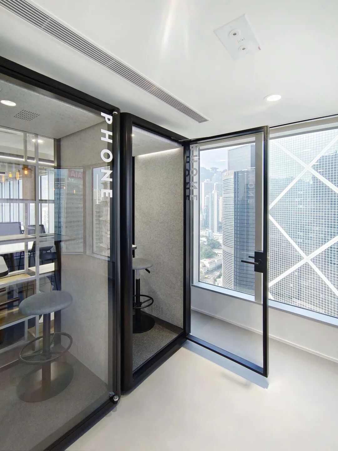 UVO About Hero Image 4